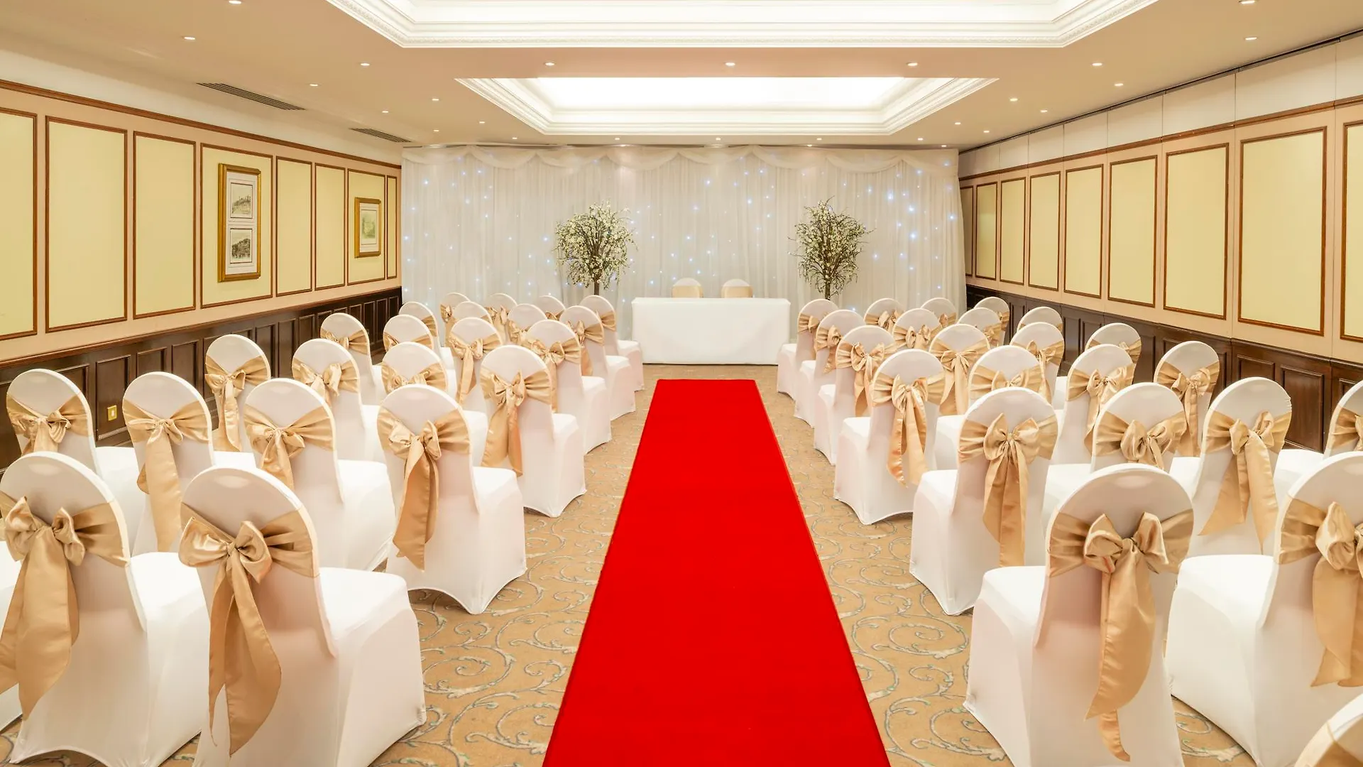 The Copthorne Hotel Cardiff 4*,